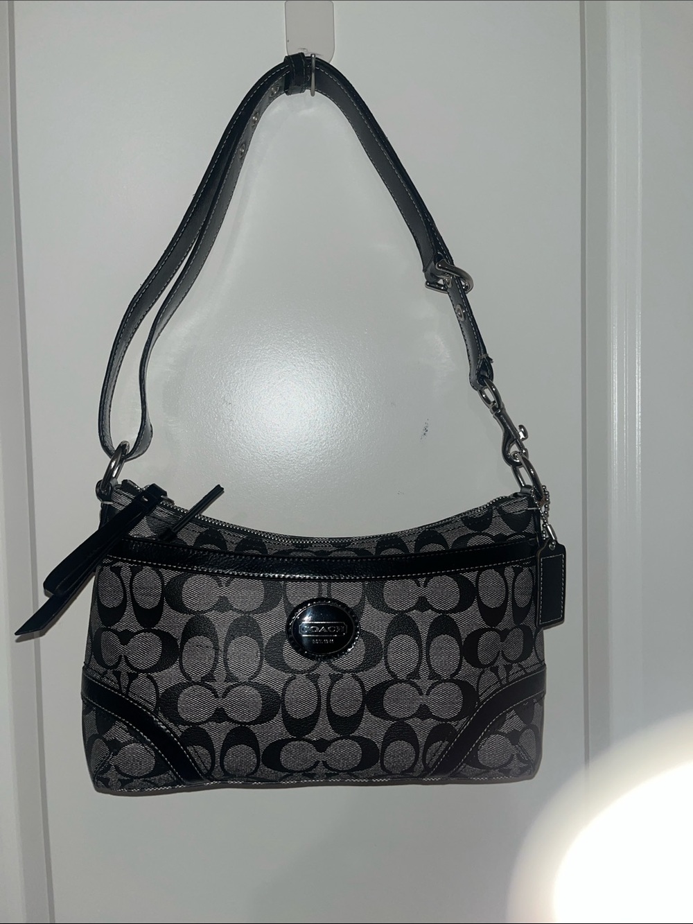 Coach Black and Gray Signature Shoulder Bag - Picture 9 of 10